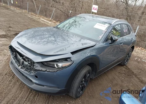 2025 Mazda Cx-30 2.5 S Carbon Edition z USA, uszkodzony, nr VIN 3MVDMBCM3SM800709